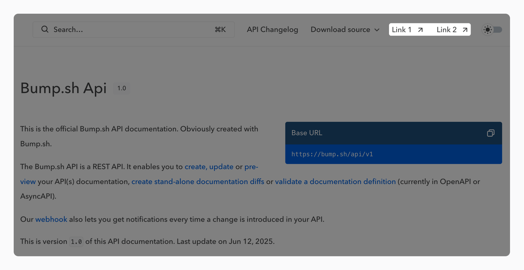 Screenshot of an example API Documentation on Bump.sh, with the external links highlighted at the top right of the screen.